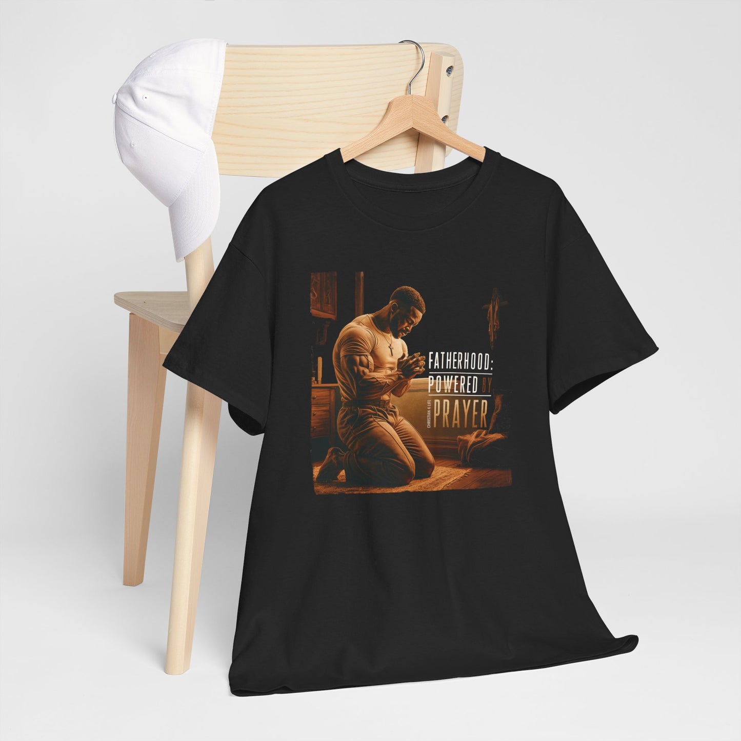 Christian Dad T-shirt ’Fatherhood: Powered by Prayer’ Heavy Cotton - T-Shirt