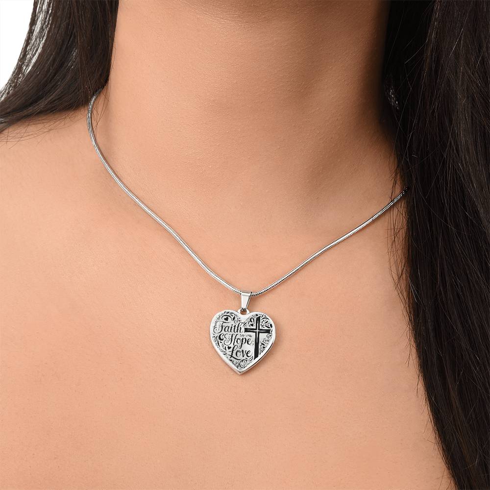 Personalized ’Faith Hope Love’ Christian heart pendant with chain - Jewelry