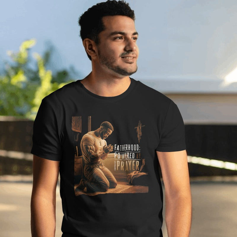 Christian Dad T-shirt ’Fatherhood: Powered by Prayer’ Heavy Cotton - T-Shirt